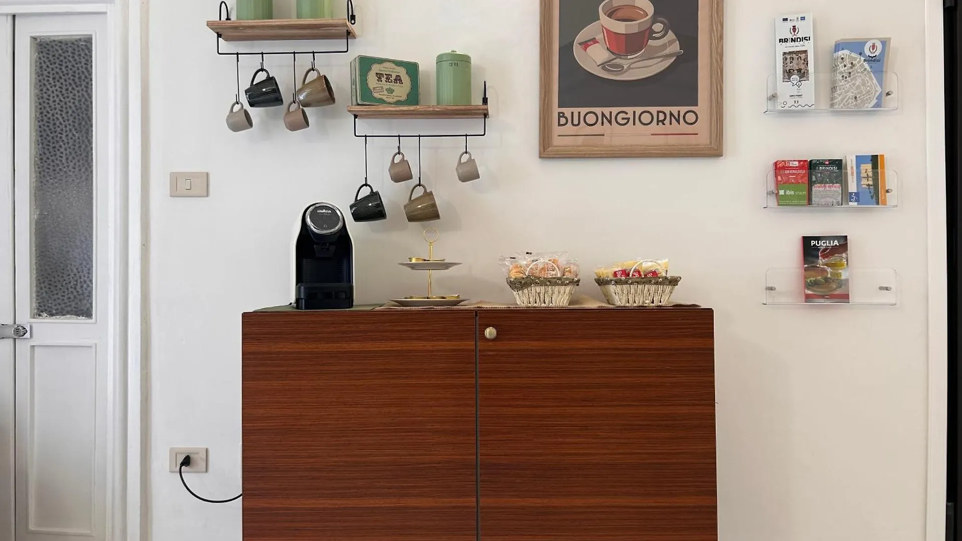 Dede Apartment Brindisi 0*,  Italy